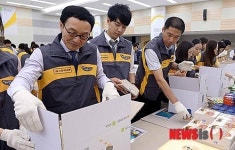 한마음희망나눔센터초롱꽃 | 한마음으로 전하는 희망상자 제작