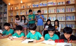 책 한가득 반딧불 도서관