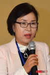 인사말 하는 이금옥 대표