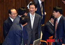 의원으로 돌아온 진영