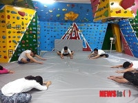 울산산악회 40년사 발간…클라이밍장도 개장