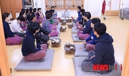 롯데마트, 휴(休) 템플 스테이 진행