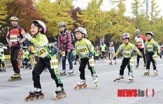 인라인 꿈나무들의 힘찬 출발