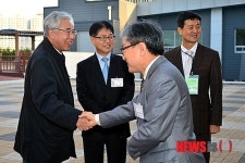경동고등학교 방문한 문용린 교육감