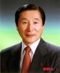 전북인재육성재단 이동호 이사장, 사학육성 공로 봉황장