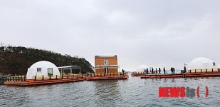 서산 천수만에 들어선 ‘해상펜션’