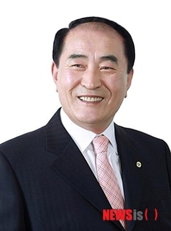 이시우 보령시장 민주당 탈당, 기초단체장 공천제 폐지 주장