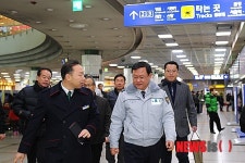 최동해 경기청장, 수원역사 현장방문