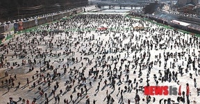 화천은 지금 뜰썩들썩