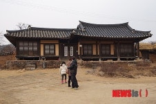 하회도예번남고택 | 안동 하회마을, 예산없어 화재 고택 3년째 '방치'