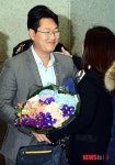 환한 미소짓는 한석우 무역관장