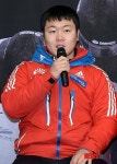 인사말하는 원윤종