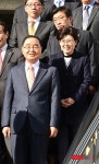 승강장으로 내려오는 국무총리
