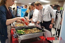 통영산 굴, 백악관에도 선보여