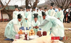 [증평 장내마을 100여 년 수살제 전통 잇는다]