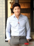 이재윤, 여심 녹이는 근육질 몸매!