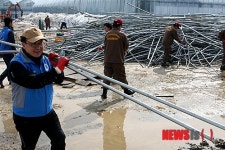 폭설 피해 복구 동참한 이경옥 안행부 2차관