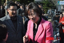 구미, 박 전 대통령 생가 찾은 이인선 경북도 정무부지사