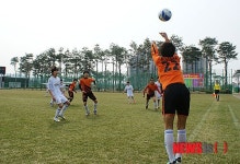 천안축구센터, 국내외 축구팀 인기 대박
