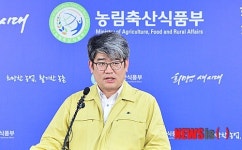 브리핑하는 권재한 축산정책국장
