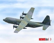 방사청, C-130J 수송기 1·2호기 인수