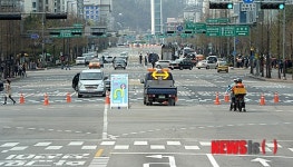 어벤져스2 촬영, 전면통제된 월드컵북로