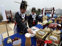 올해 농사 풍년을 비나이다