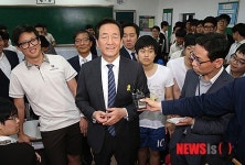 중앙고등학교 방문한 정몽준 후보