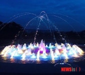 제주시 시민복지타운광장내 분수 본격 가동