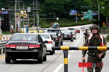 軍 7번 국도 강릉 구간 검문