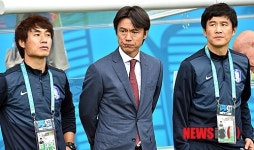 [2014브라질]나란히 선 홍감독과 코치