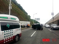 광주서 출근길 교통사고 3명 부상