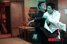 영화 신의 한 수 개봉 열흘만에 200만명↑