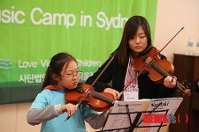 뉴욕서 ‘사랑의 바이올린’…어려운 가정 어린이 무료레슨