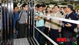 최경환 부총리, 인천 남동산업단지 현장시찰