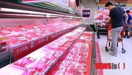치솟는 삼겹살 가격, 다소 주춤