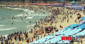 해운대 피서객 북적