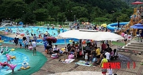 단양 소백산 계곡 천동 물놀이장 큰 인기