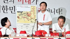 신분당선 공약 설명하는 김용남 후보