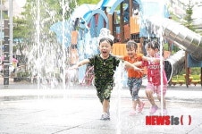 관악구, 어린이공원 등 9곳에 바닥분수 운영