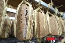한우물식품점 | ‘한우물식품’의 장 한우물…“전통 방식으로 참된 장맛 알려요”
