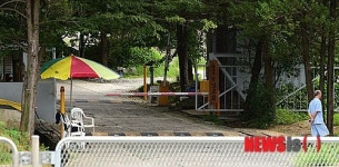 침묵에 휩싸인 기독교침례회 본산 금수원 입구