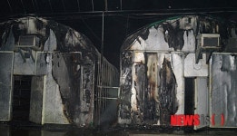 화재로 전소된 부여 버섯재배사