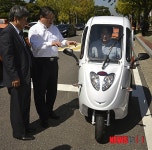 전기차 시승해보는 심재철의원