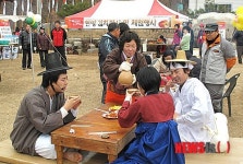 김장도 담그고 공연도 즐기고 포천 도리돌마을 김치 축제