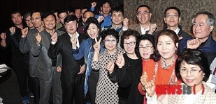 건국대 김경희 이사장 교내 청소관리직 격려
