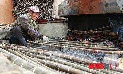 전통 방식으로 정성스럽게