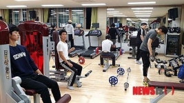 고성군 회화면 복지회관 주민 인기 몰이