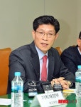담배 매점매석 방지 대책회의 주재하는 노형욱