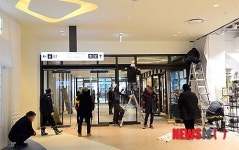 마무리 작업 중 개장한 롯데몰 동부산점